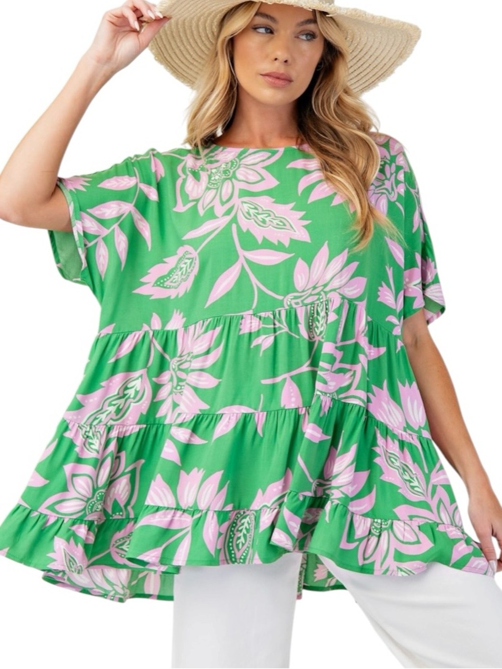 👑COMING SOON👑 EASEL NWT TOP